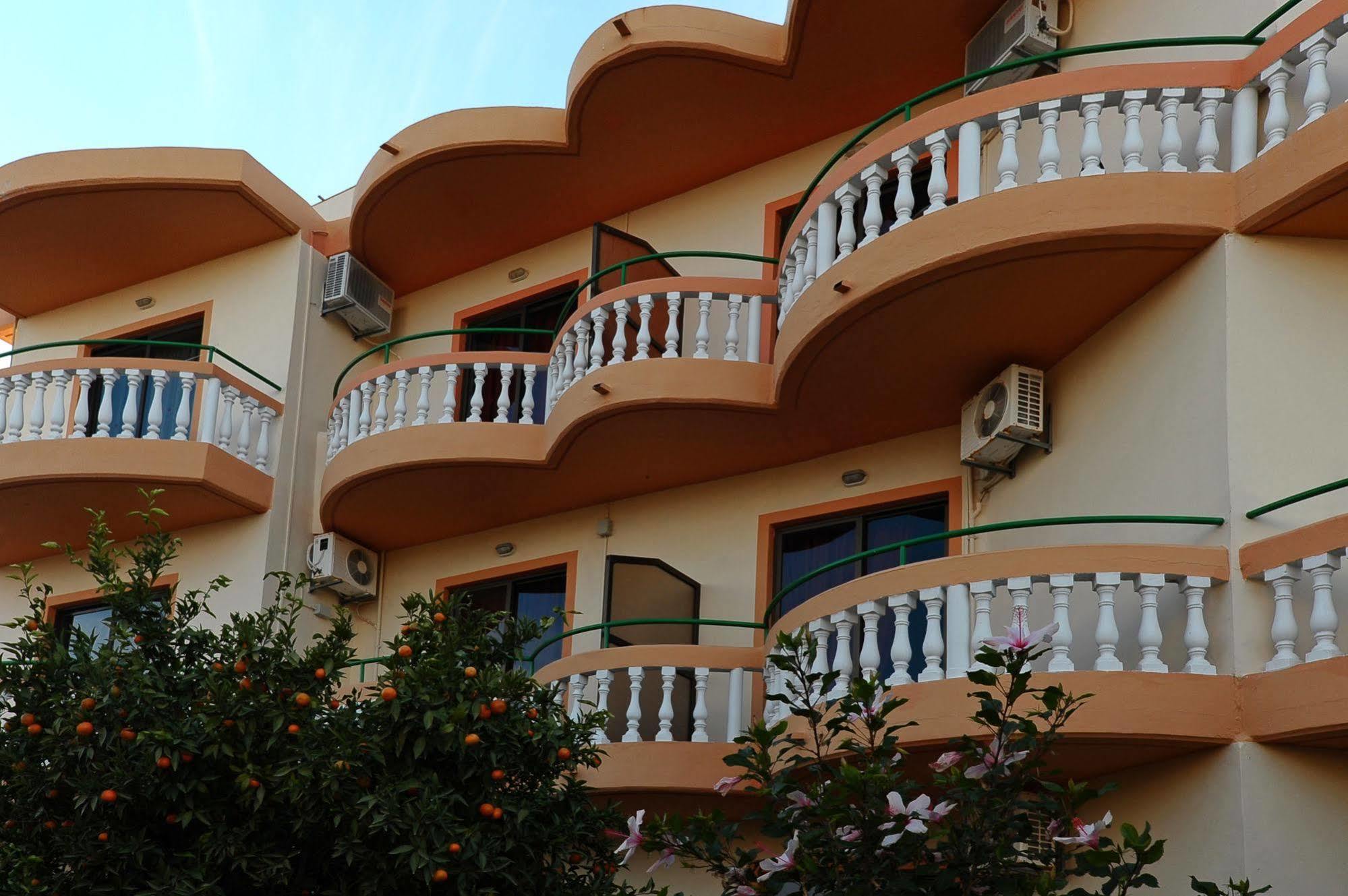 Villa George Φαληράκι Εξωτερικό φωτογραφία