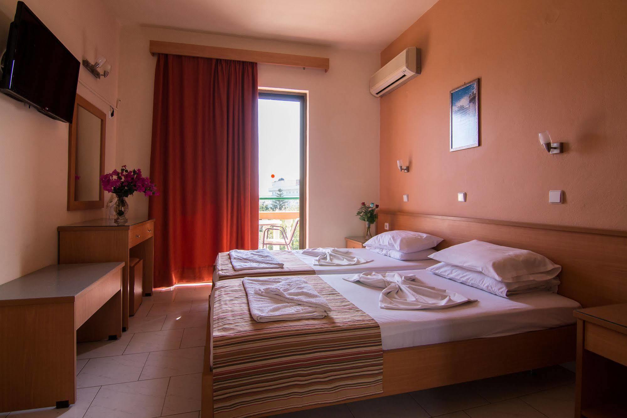 Villa George Φαληράκι Εξωτερικό φωτογραφία