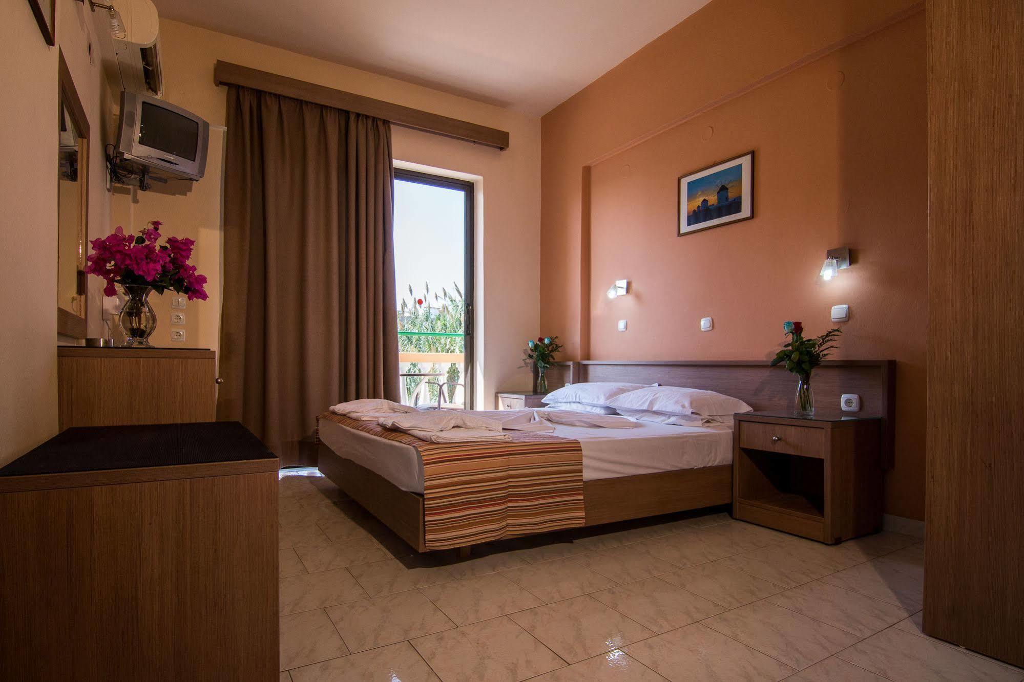 Villa George Φαληράκι Εξωτερικό φωτογραφία